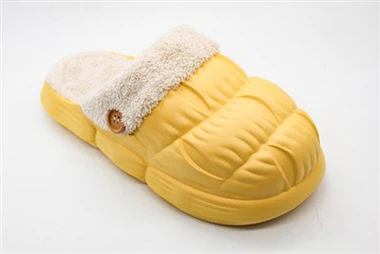 Su Geçirmez Pamuklu Terlik